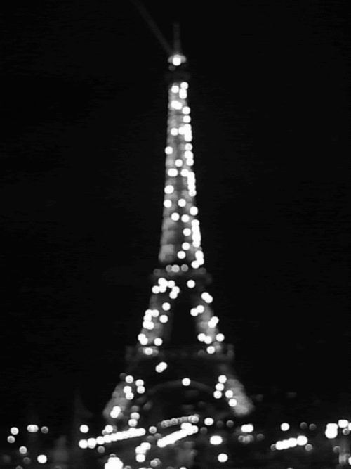 Noc w Paryżu