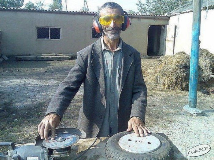 DJ